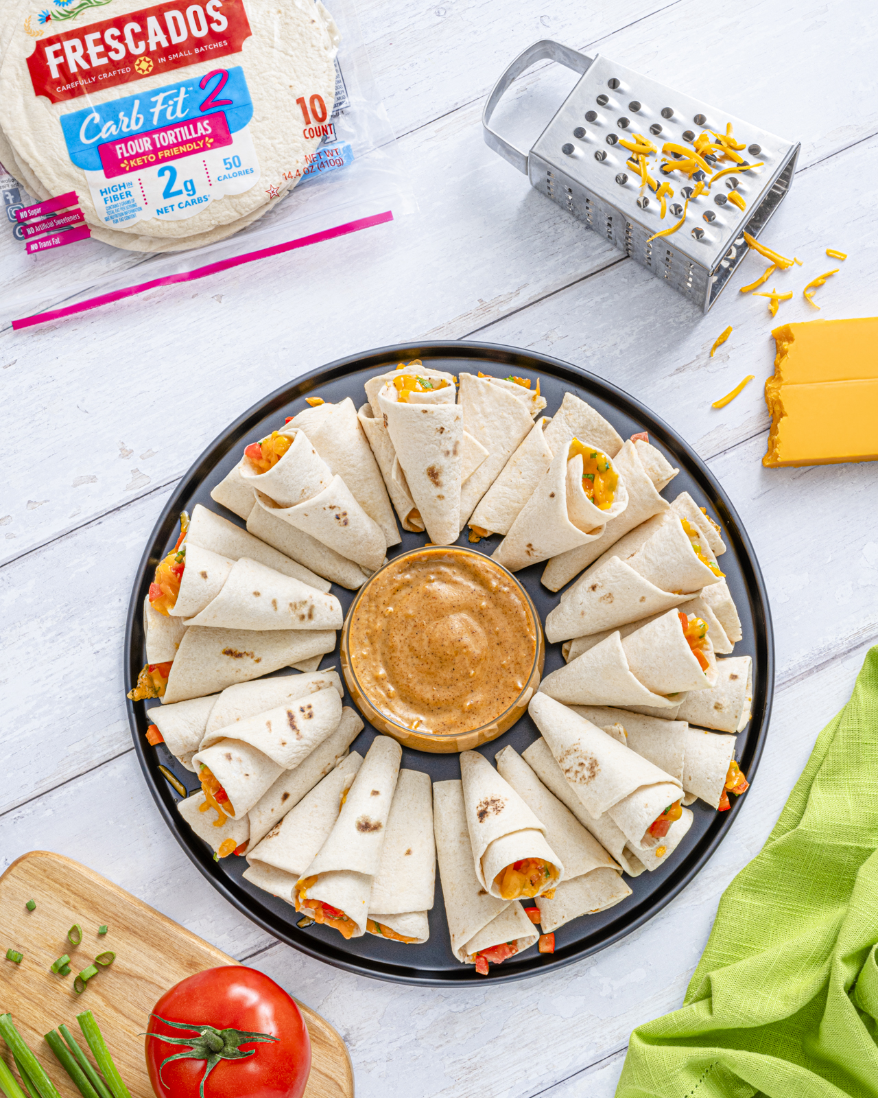 Blooming Quesadilla Ring with Queso Sauce Recipe